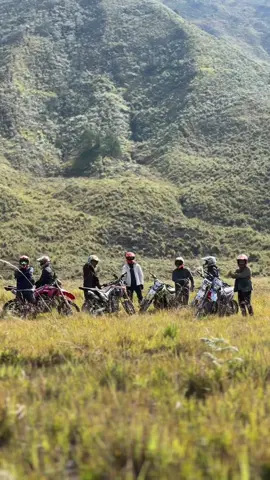 Yuk cobain bikin tren kaya gini 🔥 #fyp #foryou #bromo #bromotenggersemeru #trailbromo #soundviral 