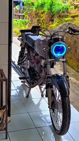 karat hla 🤙🏼 #naikcbyuk #cb125se #cbindonesia #cbkarat 