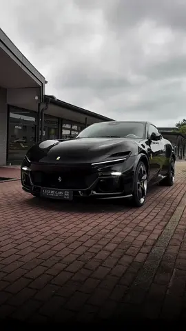 @Luxury Cars Hamburg 