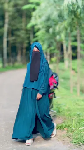 আরে কি অপরাধ পাইয়া রে বন্ধু ছাইড়া গেলা মোরে#foryou #foryoupage #bdtiktokofficial #tiktokbangladesh #vairalvideo 