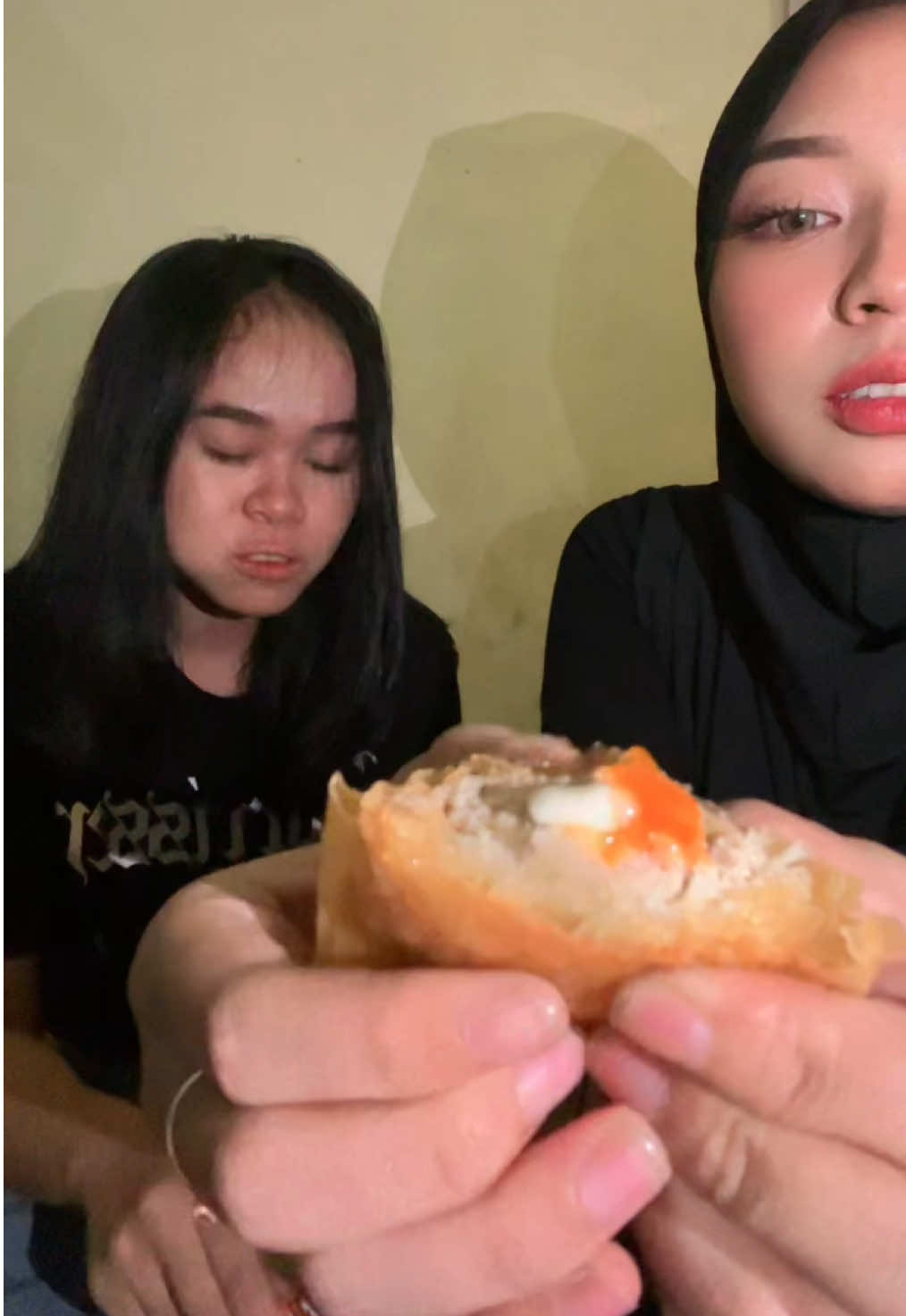 Fomo #mukbang #fomo #fyp #dimsumgoreng #viral 