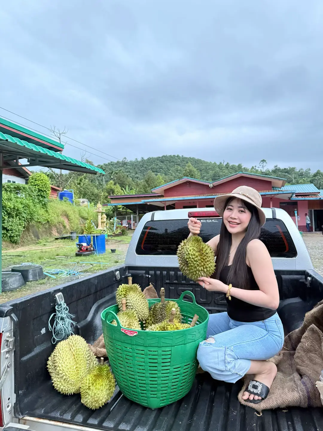 คบกับน้องได้กินเรียนทุกปีแน่นอน  ☺️💛  #ทุเรียนชุมพร