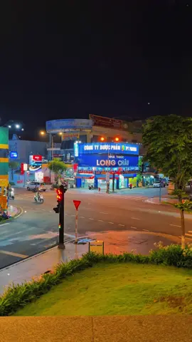 Giữa vạn người gặp nhau đã khó. Cớ vì sao vì một lý do quá đơn giản để rồi lạc mất nhau... #toiyeulongkhanh #xuhuong #chill #foryou 