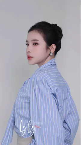 Quá là xinh điii #chieccamcuachilyly #lyly 