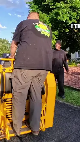 Arrest Me If You Want—This Lawn Will Be Finished Neighbors Called Cops, Police Threatened Fines, I Still Finished Helping Her #lawnmowing #policeencounter #neighborconflict #elderlysupport #tiktokaudit