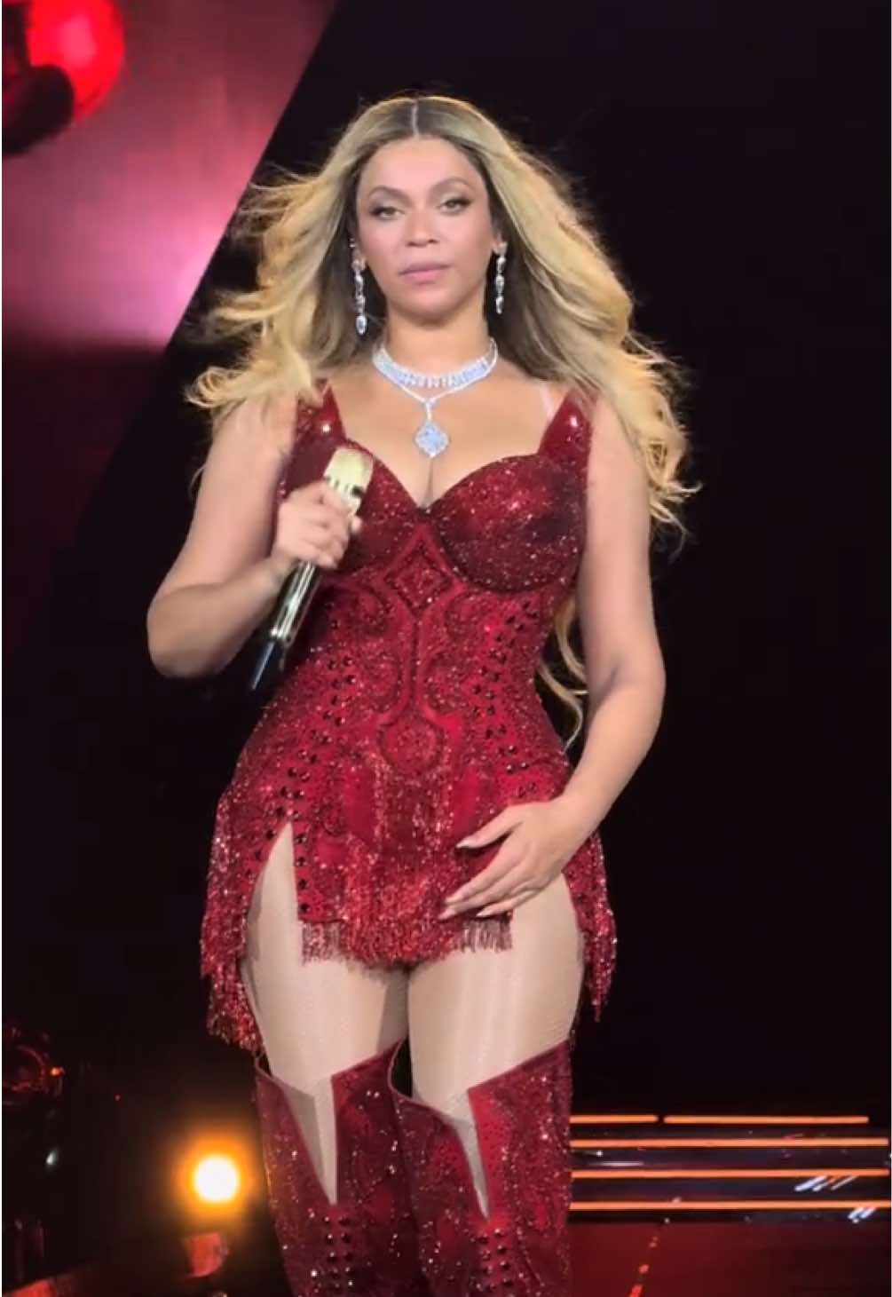 The magnificence of Cowboy Carter. #beyonce #beyhive #cowboycarter #cowboycartertour #atlanta #atl #foryoupage #fyp #explore #explorepage #flamenco 