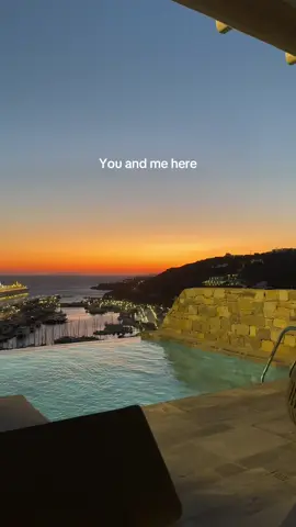 You and me here.. #mykonos #luxurylife #greece 