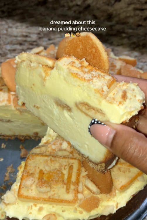 Full recipe dropping today😮‍💨 #bananapuddingcheesecake #bananapudding #trending #viralvideo #bananas #nillawafers #bananapuddingrecipe #fyp #sweettooth #desserttiktok #dessert #atlanta 