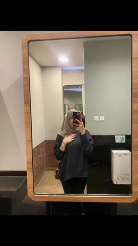 #mandiri #independentwoman #mirrorselfies #wanitakuat❤️💪🏻 #fypシ 