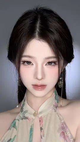 Traditional Chinese makeup 🐉.                                      ID：946952150 #makeup #tutorial #makeuptutorial #beauty #china 