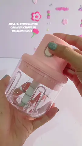 Mini electric garlic grinder chopper rechargeable #electric #minigrinder #blender #rechargeable #portable #grinder #viral 