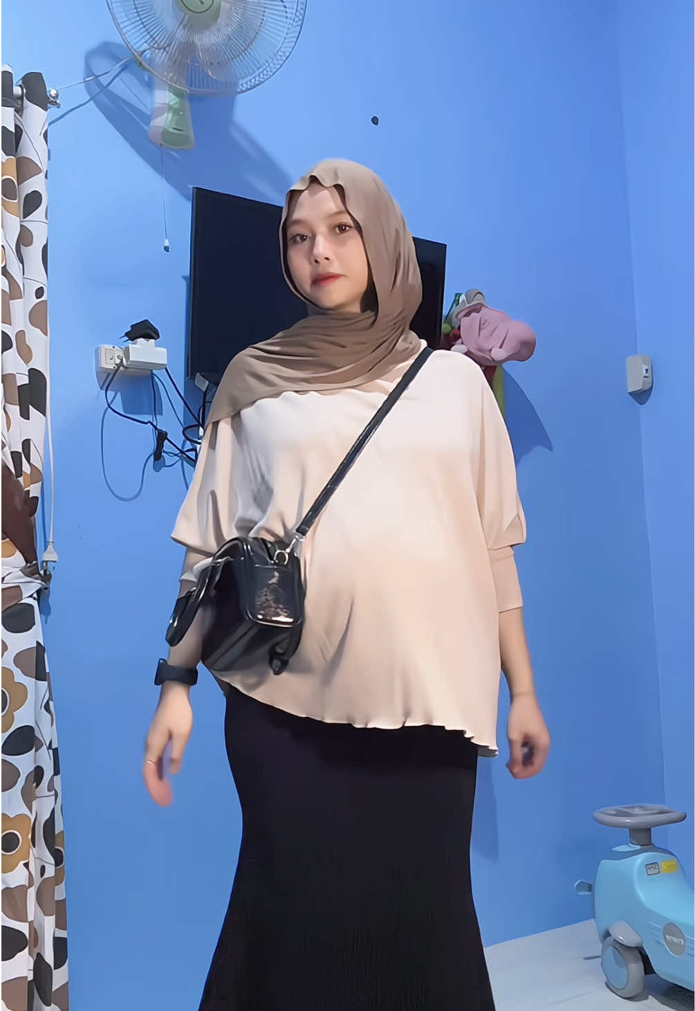 #ootdbumil #outfitbumil #fitcheck #pregnancy #pregnant 