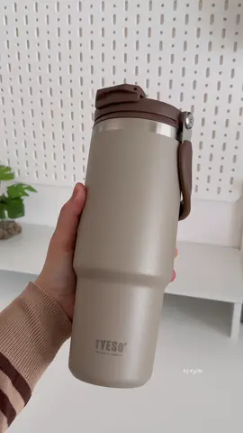Yang ni 900ml.Memang obses dah dengan tumbler tyeso🤎 #tyeso #tyesotumbler #tumbler 