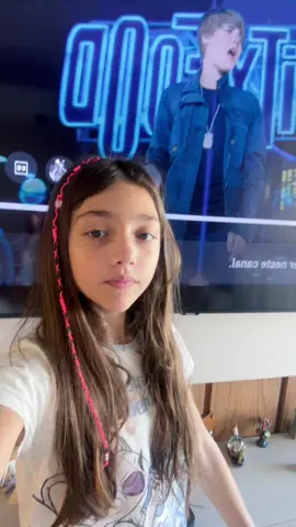 🛑 Atenção: quem encostar no meu Justin… já pode se despedir do cabelinho! ⚡️💇‍♂️  #cuidadocomele #justinbieber #funny #amo #baby 