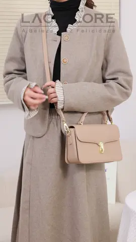Bolsa Feminina Estruturada Alça de Corrente + Alça Longa Ajustável, Estilo Elegante, Compacta e Sofisticada#lacelorebolsas #modafeminina #acessorios #bolsaatacado #lookdodia #bolsafeminina #bolsatransversal 