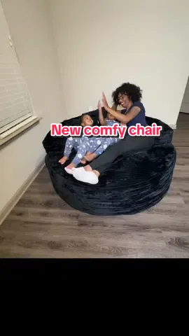 This oversized chair just gave me something I haven’t had in forever—a spot to myself. It’s big enough to fit me and all 3 of my kids… but let’s be real, I bought it for ME 😤 ✔️ Wipeable corduroy ✔️ Breathable + cozy ✔️ Finally something cute and kid-proof. #tiktokshopcreatorpicks #m#momlifet#tiktokshopm#momfindsc#cozyhomehomedecor #dealforyoudays 