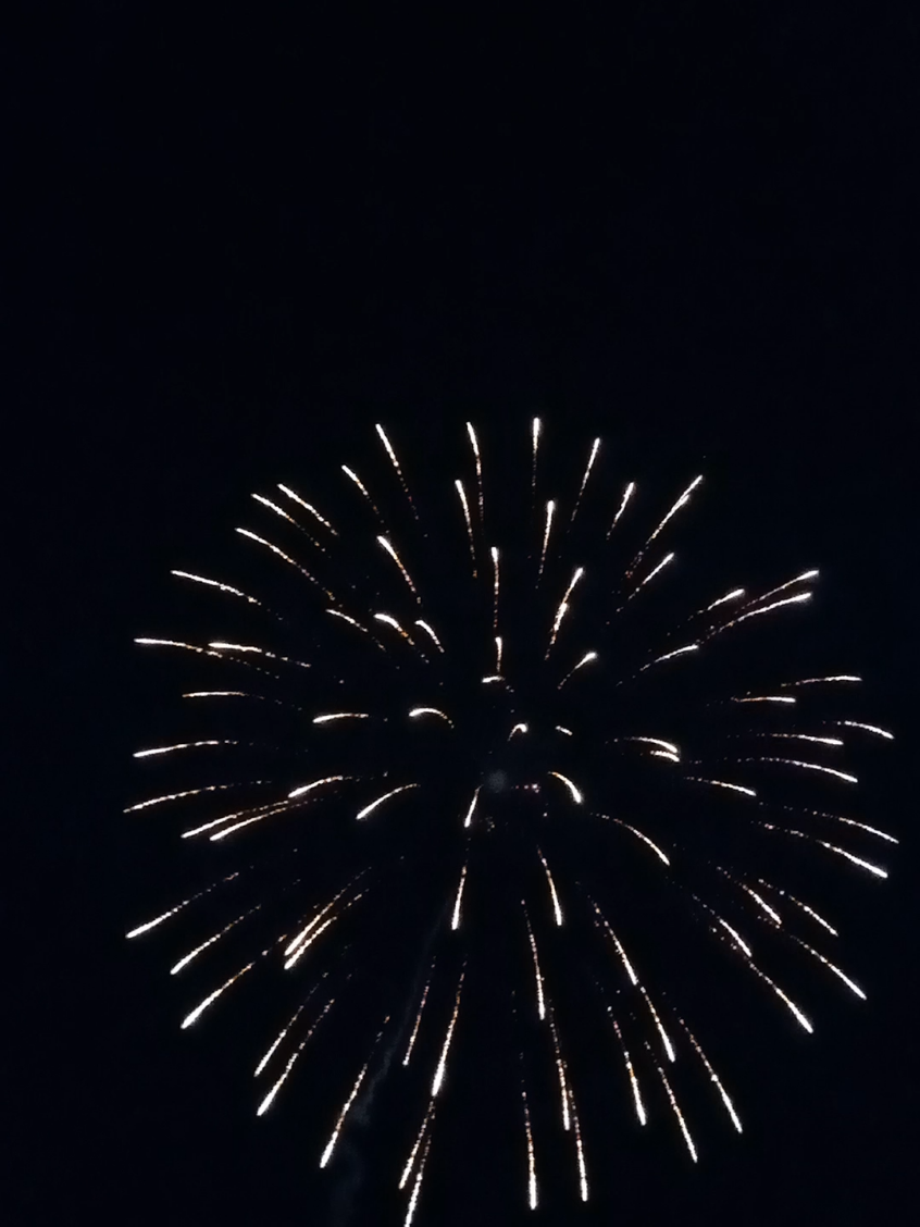 rocket 27 + 4  hú cõng 4in #phaohoa  #phaohoatet  #phaohoaquoctedanang  #phaohoanhangiancuatoi  #phaohoadanang  #phaohoaquocte 