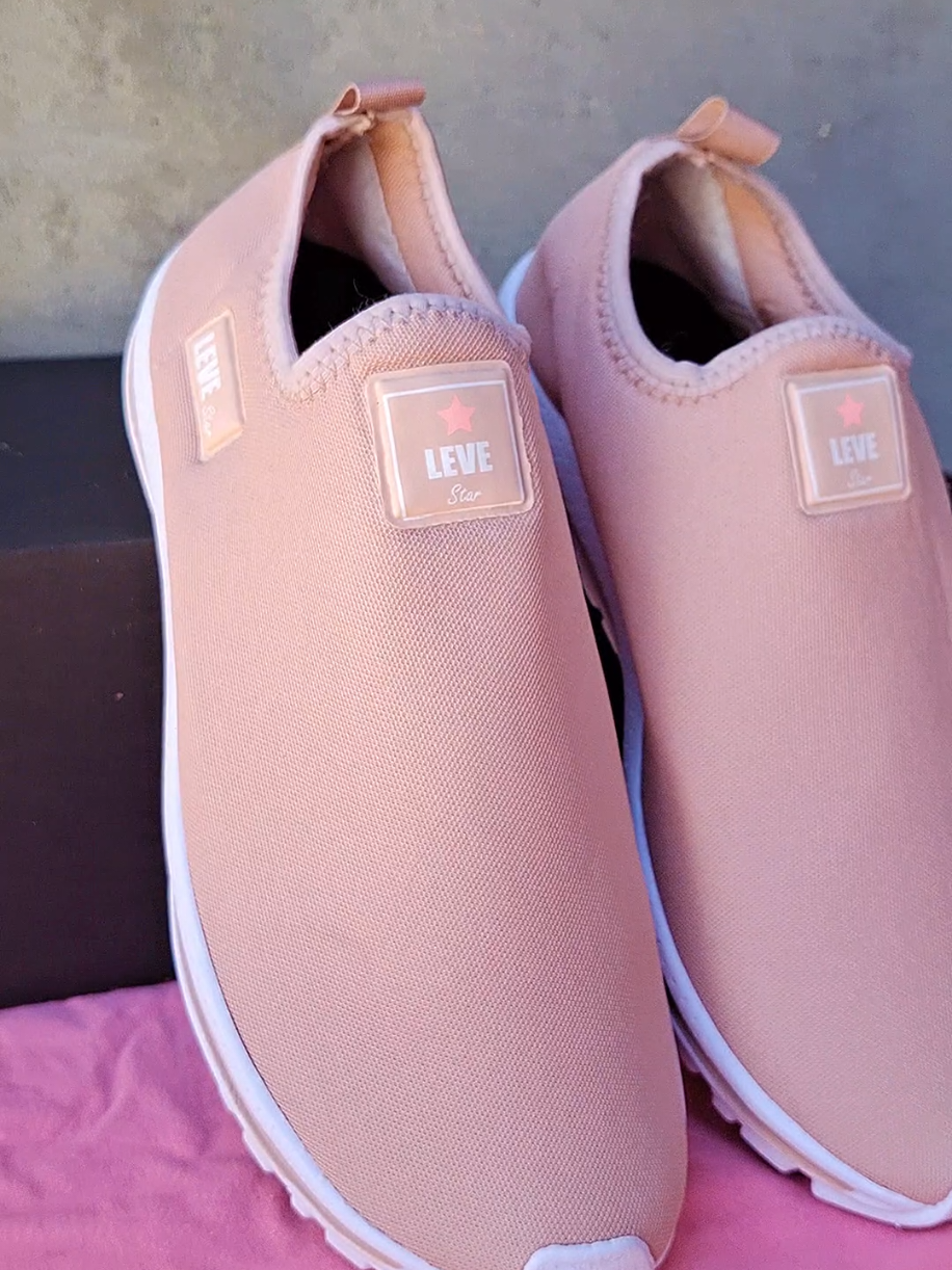 Tênis feminino calce fácil confortável para academia caminhada  #tenis #tenisfeminino #Fitness #modafitness #academia #tiktokshop 