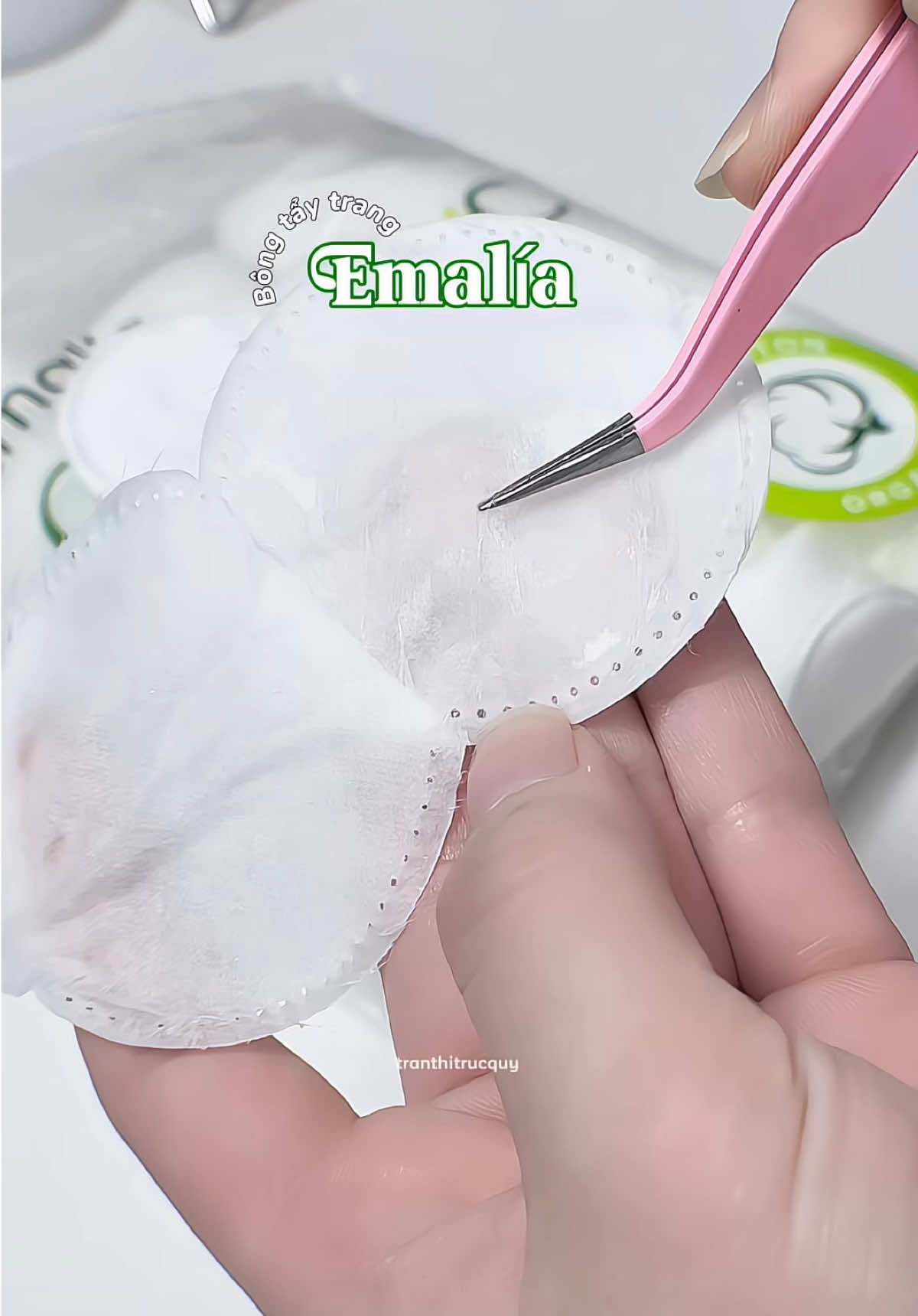 Em này dùng êm lắm lun #emalia #bongtaytrang #bongtaytrangcoton #bongtaytrangemalia #skincare #xuhuong #viral #fyp 
