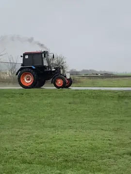 Мы находимся в инстаграм TRAKTOR_SHOW_  тикТок ограничивают, контент блокирует #мтз #mtz #traktorist_161_ #traktor_show_ 