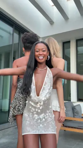 when the girls from different countries get together 🩶