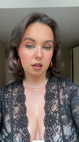 I like my women like I like my glasses #fyp #audiostouse #xyzabc 