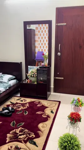 সব নিরবতা সম্মতি প্রসন করে না, অনেক সময় ক্লান্তি থেকে নিরবতা আসে- অসহায় মুহূর্তে আত্মসমর্পণ থেকে আসে- প্রচন্ড ক্রোধে কিছু করতে না পারা থেকে আসে নিরবতা আসে নিরবে নিভৃতে হৃদয়ের বা'পাশ ঘেঁষে, যার কারণ সবাই বুঝতে পারে না!❤️‍🩹#500kviews #viraltiktok 