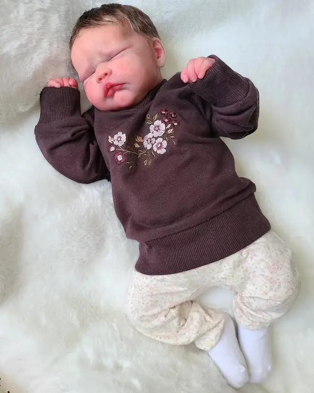 #RebornBaby  #RebornCommunity  #RebornMommy  #RebornCollector  #RebornAddict  #RebornDoll  #SiliconeReborn  #SiliconeBaby  #FullBodySilicone  #SiliconeRebornBaby  #RealisticSilicone  #RebornForAdoption  #RebornForSale  #RehomingReborn  #SiliconeBabyForSale  #AdoptABabyDoll  #RebornAdoption  #RealisticDolls  #RebornArt  #OOAKDoll (One of a Kind) #LifelikeBabyDoll  #HandmadeDoll 