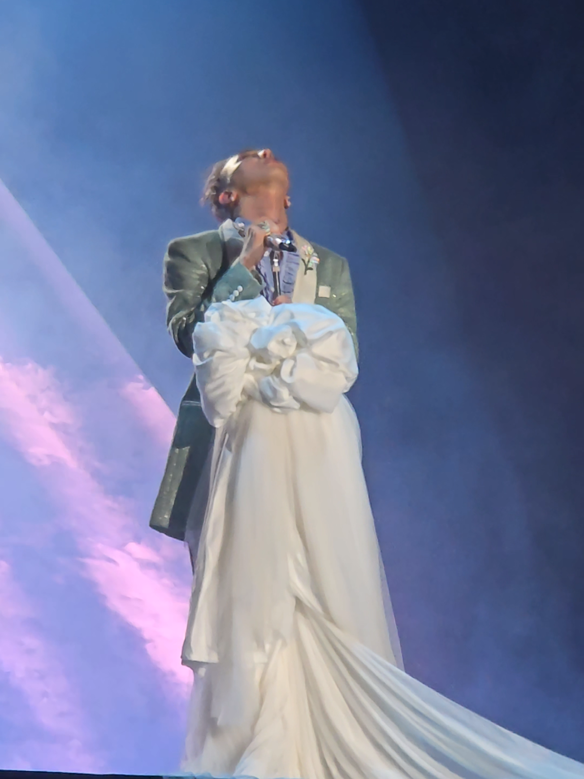 G Dragon - Drama [Fancam] #gdragon #gd #ubermensch #drama #bigbang #malaysiaconcert #fyp 