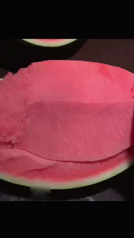 Send it to your favorite one 🍉🥄🍉🔪🍉🍴 #fruit #watermelon #melon #farmer #bigwatermelon 