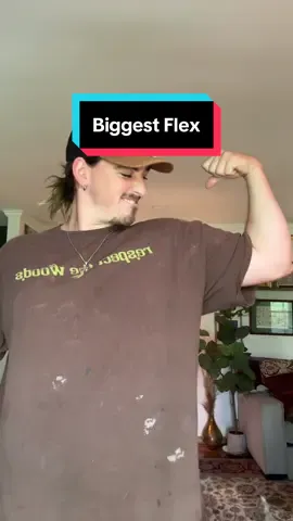 My BIGGEST flex!! 😝 . . . #strong #adorable #flex #couplegoals 