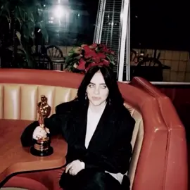 [cc #4 @helô :) ] scp: @overbills  @BILLIE EILISH  #billieeilish #billieeilishedits #edit #fanpage 