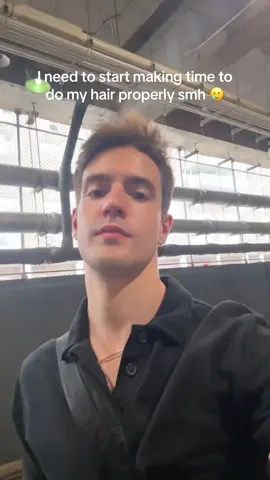 Also can we normalize wearing shorts at work? #nyc #hair #Summer #heat #realatable #subway #foryou 