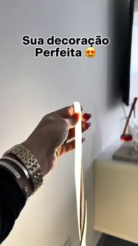 🌈 DECORAÇÃO QUE ILUMINA! Fita LED Neon de 5 Metros com alto brilho! Ideal pra deixar seu ambiente com aquele toque gamer, moderno ou relaxante. Flexível, resistente e à prova d'água. ✨ Disponível com ou sem fonte 💡 Flexível e fácil de instalar 💰 A partir de R$15,88 — frete grátis e até 12x! gostou? comenta: eu quero que eu te envio o link! . . . . #fitadeled #leddecorativo #quartoarrumado #ledgamer #neonshopee #shopeebrasil #fy #foryou