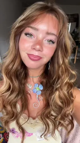 Wish I could curl my hair everyday 