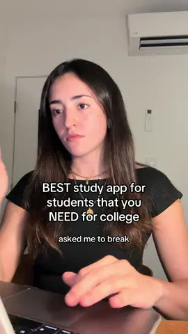 This is the best ai app for students that you WILL need for college in the fall. Make sure to add it to your back to school college essentials list and get it on your ipad or laptop before the first day of school  #creatorsearchinsights #aiapp #studyhacks #studenttools #aiforstudents #education #backtoschoolessentials 
