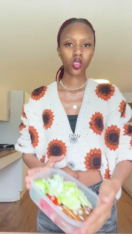 Youtube?🥹Again? Ofccc!!!! We are back fr fr this time🤣with real adulting content anddd storytimes#zimuk🇬🇧🇿🇼tiktok #firstyearstudent #dayinmylife #university #unifits 