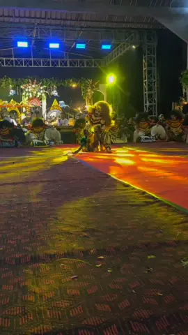 selompret @brammosss  @wtmwahyuturonggomudo  #jaranan #jarankepangtemanggung #temanggung #fypage #mots? #4u @asli_temanggung 