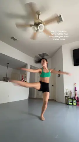 your arms actually help you so much!! as long as you’re keeping them in your second! shoulders rolled down and back and lats engaged! #dancer #dancers #fypシ #fyp #turns #alasecondeturns #pirouette #kaitlynturning #dancetips #dancetipsandtricks #turningtips 