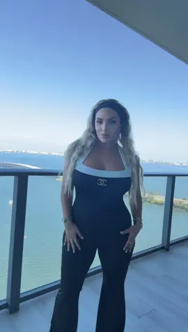 🖤