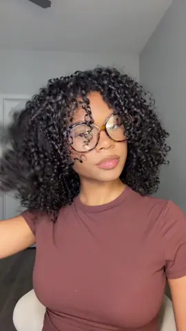 haven’t done a wash and go in a month wth😞 products used: @cheribe  -nourishing buttercream -growth oil wetline -extreme gel #fypage #3chair #4ahair #washandgo #shrinkage #washandgoroutine 