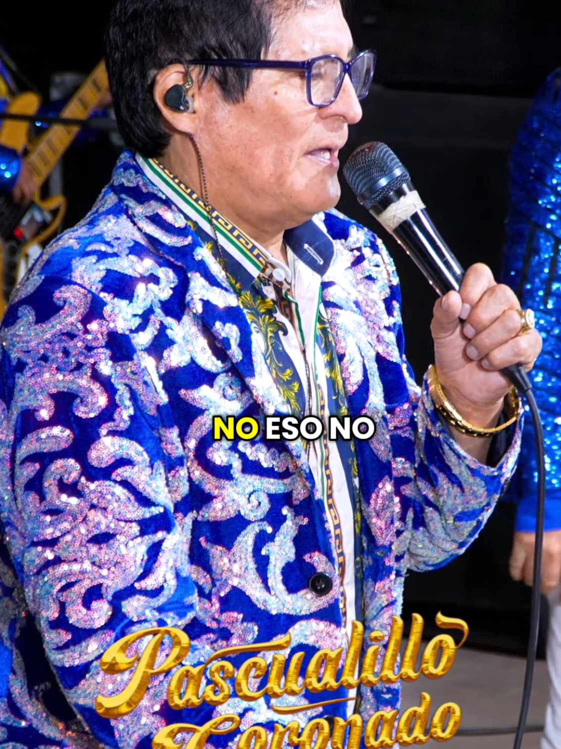 @PASCUALILLO CORONADO OFICIAL 🎤 - Busco un amor 🎶  #pascualillocoronado  #elreydelacarreteracentral👑 #andygonzales 🍺 #paraquesufras  #chicha  #tik_tok #tiktok 