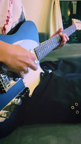 My own shiner #deftones #myownsummer #guitarcover #gymfail 