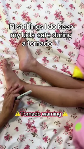 Tornado Warning ⚠️ The first things I do to keep my kids safety during a Tornado / Hurricane Child safety tips flooding Texas New York 🌪️ #flood #texasfloods #safety #USA #besafe #staysafe #childsafety  