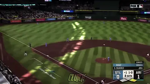 EUGENIO HOMERS IN FRONT OF YANKEE SCOUTS.  #trending  #likes  #fyp  #yanks  #tradedeadline #eugeniosuarez