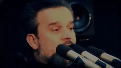 💔 #باسم_الكربلائي 