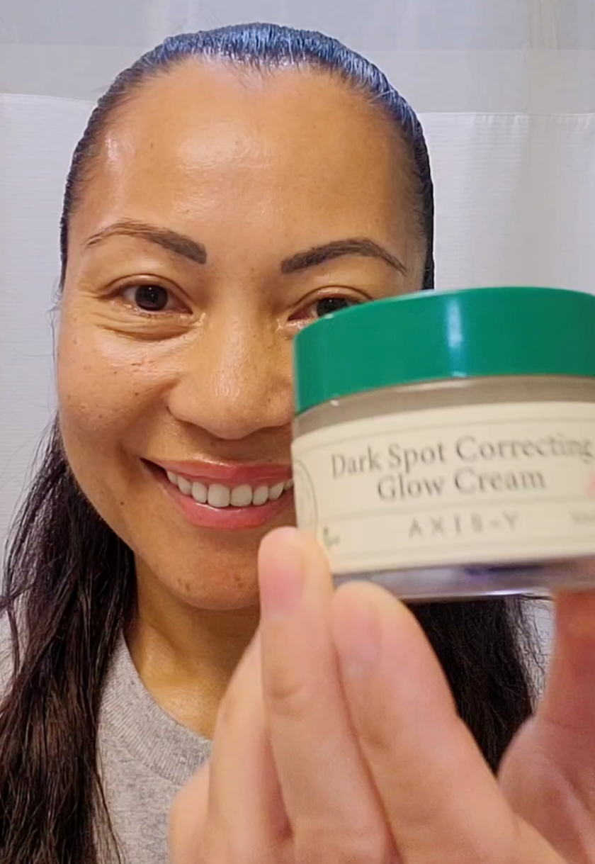 Still battling stubborn dark spots and uneven skin tone? This AXIS-Y Dark Spot Glow Cream packs 5% Niacinamide + 2% Alpha-Arbutin to brighten, hydrate, and repair. #DarkSpotCorrector #NiacinamideGlow #AxisYRoutine #KBeautySkinCare #GlassSkinGoals #HyperpigmentationFix #AXISY #koreanskincare #matureskincareroutine 