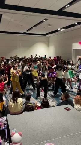 Supercon fans are the sh*t @K!Junkies #gnarly #kpop #katsey