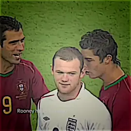 منو يعرف ليش روني يكره كريس 😏.  #موسئ_كريس#موسئ#كريس#تيم_ملوك_العالم#كرة_قدم#كريستيانو_رونالدو🇵🇹#البرتغال#الانكليز 