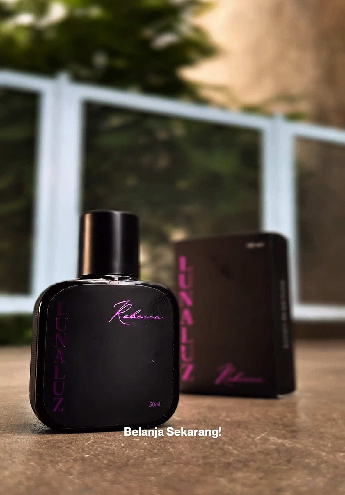 ninggalin jejak parah ! 🥹🤍 #fyp #fypage #parfumviral #parfumereccomended #parfumpria #lunaluz #lunaluzparfume #rebecca #parfumtahanlama   